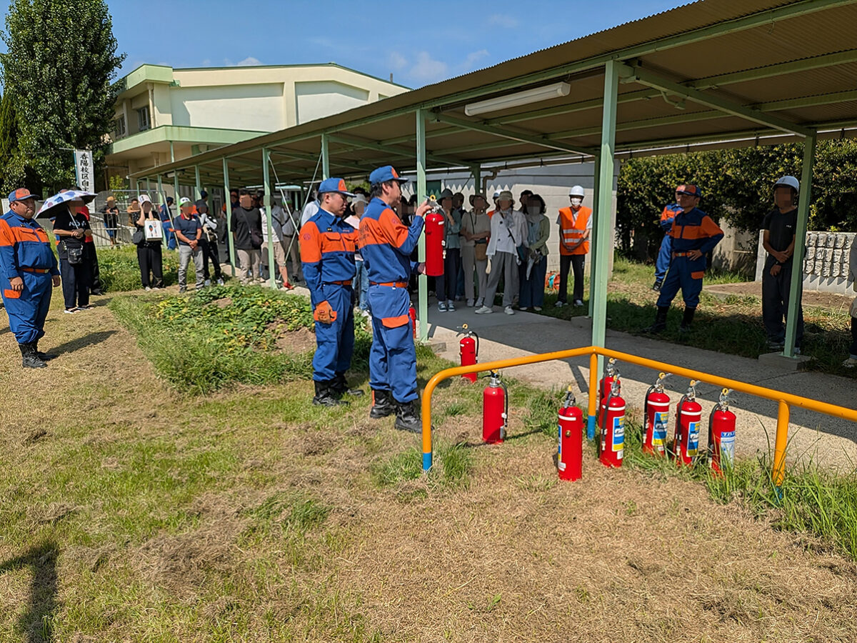 枚方市香陽小学校「第22回自主防災訓練」レポート|避難所開設・毛布搬出・消火訓練・AED講習